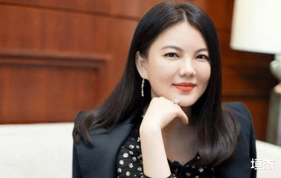 央视|爆红后“自毁前程”的5位艺人,没想到柳暗花明又一村