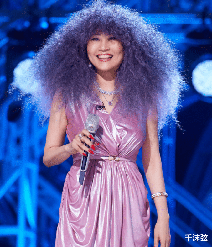 整容|55岁张蔷自曝整容失败！素颜怼脸大方展示疤痕，吐槽医生不认真