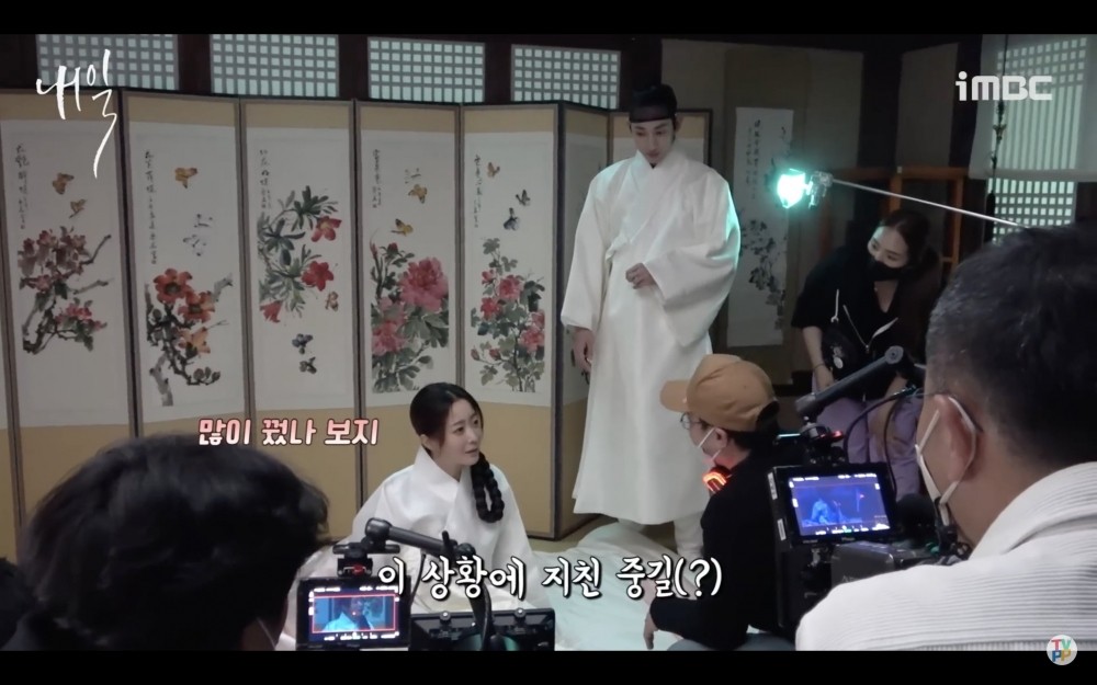 许知远|韩剧《还有明天》花絮！金喜善撒娇吓李洙赫~