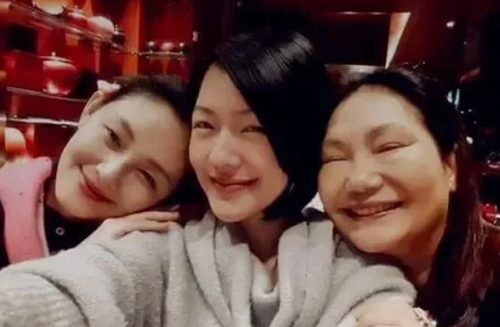 大S|大S妈妈回应女儿登记一事，深表无奈：我不知道，熙媛没有通知我