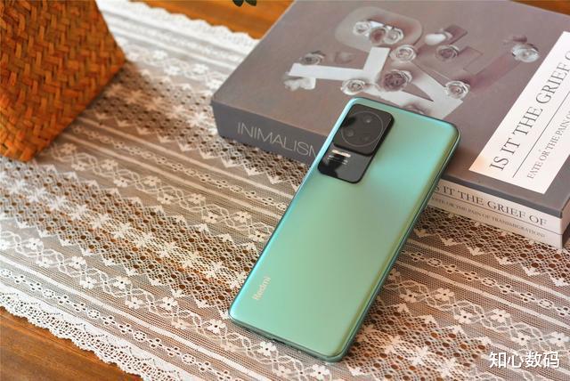 高通骁龙|买手机别抠搜，这3款2000元出头，闭着眼买就行