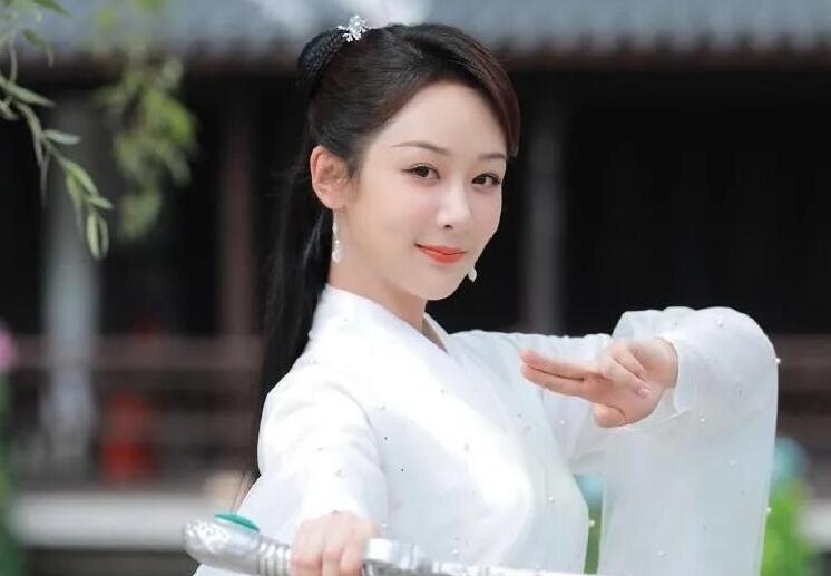 杨紫|杨紫再次回归仙侠剧,全新造型美到让人心动,张晚意饰演男一号