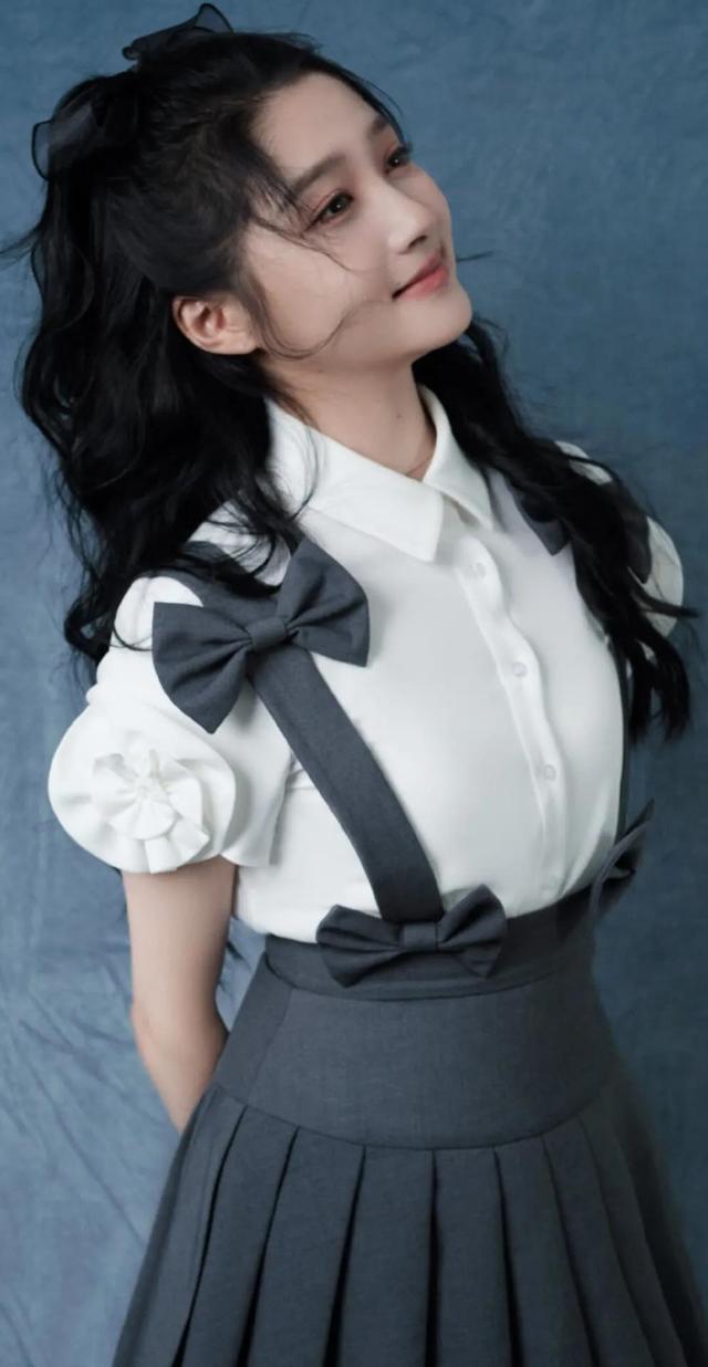 关晓彤|关晓彤,腿不是一般长