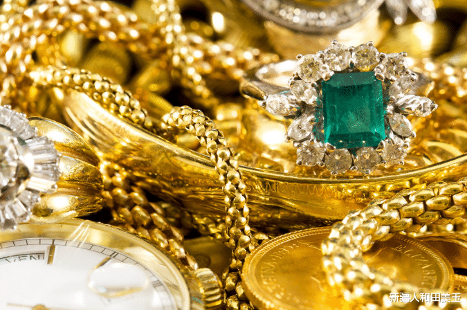 |爱上和田玉时，我迫不及待的换了头像，这就是极致的爱吧？