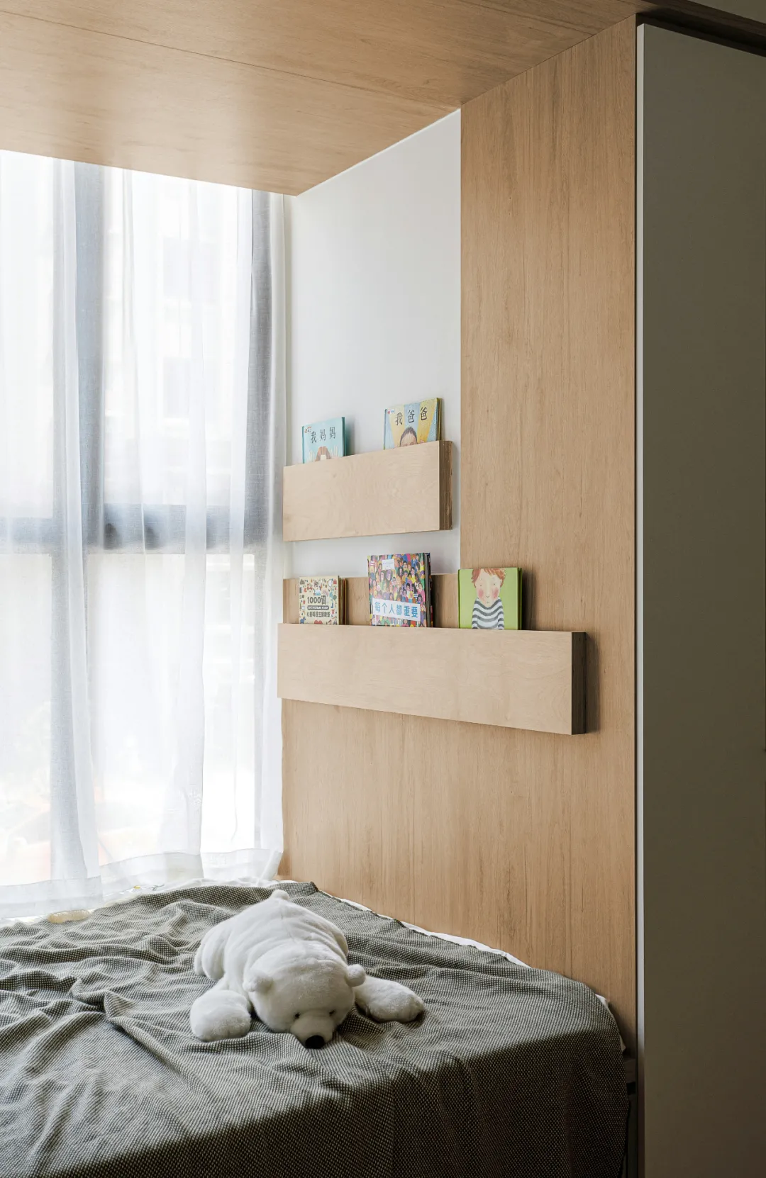 105㎡超自然质感，跳脱出复杂配色，更纯粹的空间表达