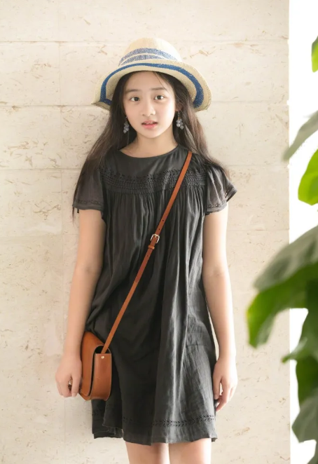 黄忆慈|曝黄多多指导谢娜话剧,凭借黄磊资源当赖声川徒弟,被指哗众取宠