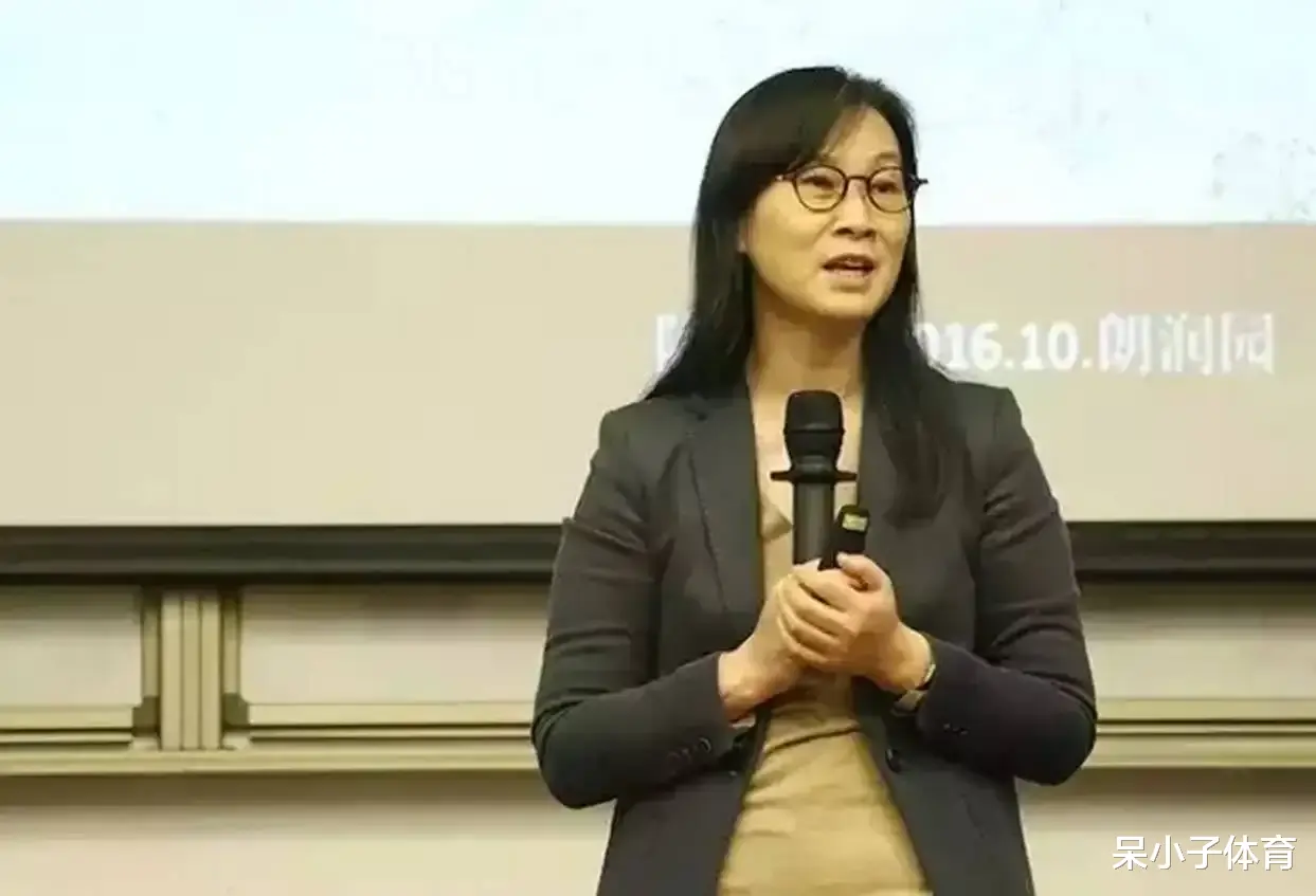 京东|陈春花碰瓷华为碰出血的背后,是国内企业咨询业的幼稚与企业家的不成熟