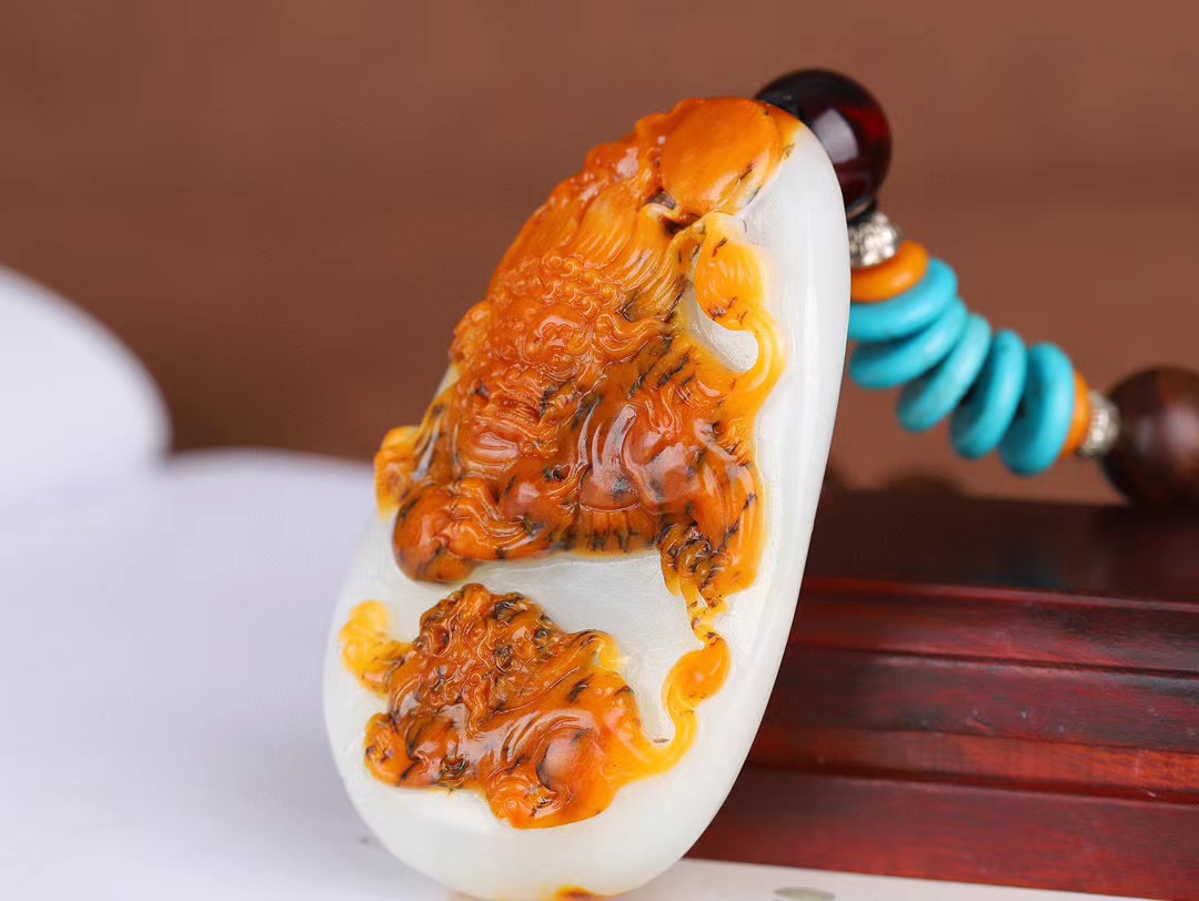 雕刻|我收藏的几款品相不错的和田玉