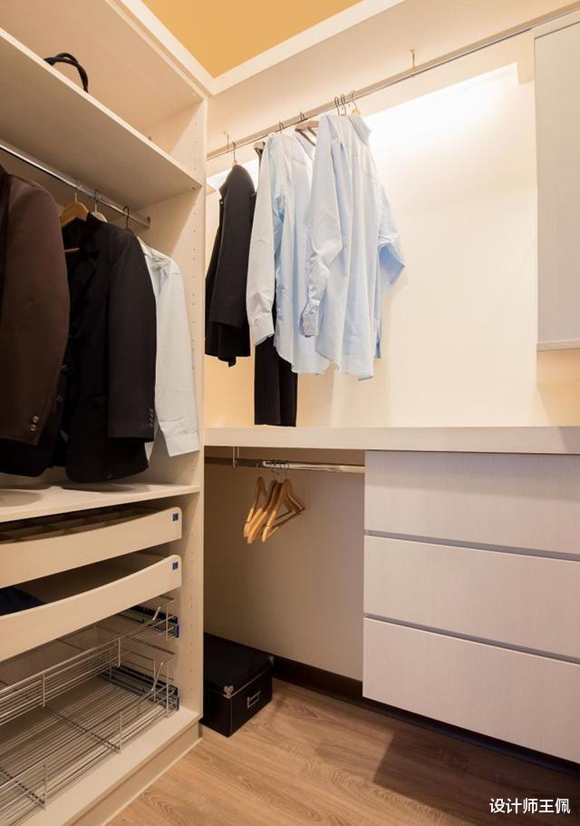 镜子放在家里什么位置更合适？建议大家，先弄清楚再买镜子