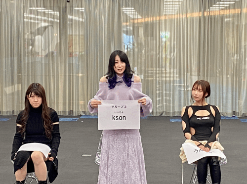 如龙|《如龙》新作女演员面试现场公开 性感女星参加试镜