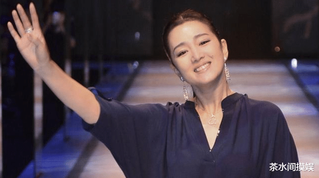 易烊千玺|移居国外的明星后续如何？有人生活艰难，有人嫁外国人，有人回国