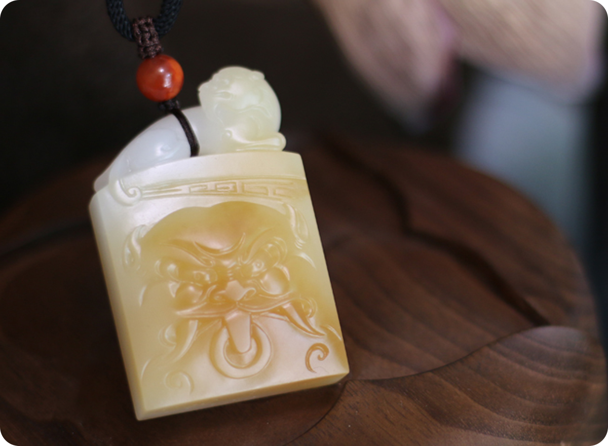 博物馆|玉挂件玉吊坠的历史发展、如何选择玉挂件、玉器挂件精品欣赏，看这一篇就够了