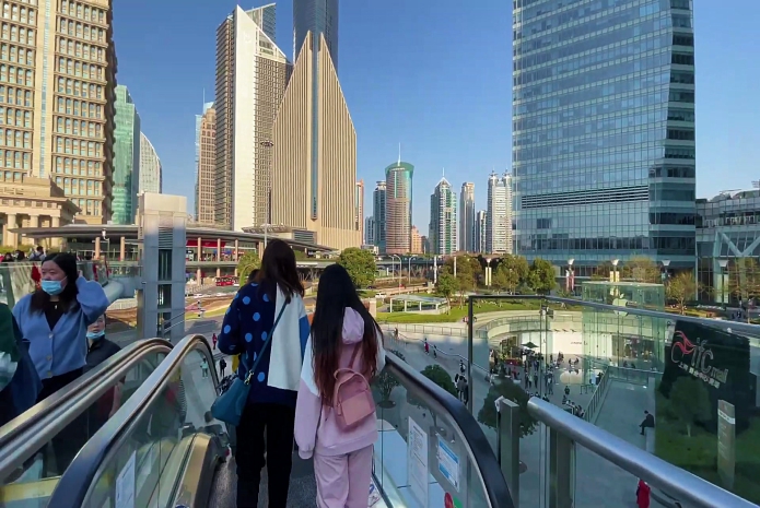 草原|一个很棒的旅游城市，吃饭的地方也多，二十八岁喜欢上了