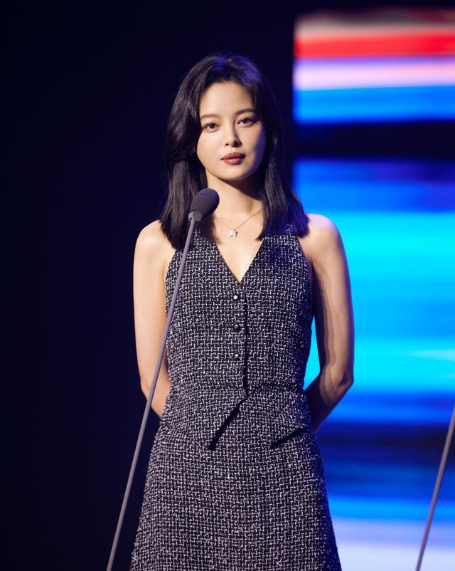 谍战|黄景瑜谍战大剧开播在即,搭档辛芷蕾