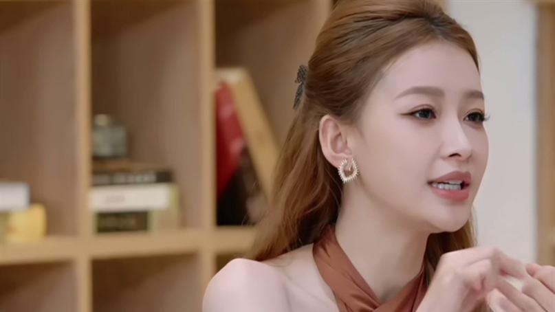 孙怡|孙怡离婚不敢告诉女儿，跟前夫仍有联系！感慨：爱情断了还有亲情