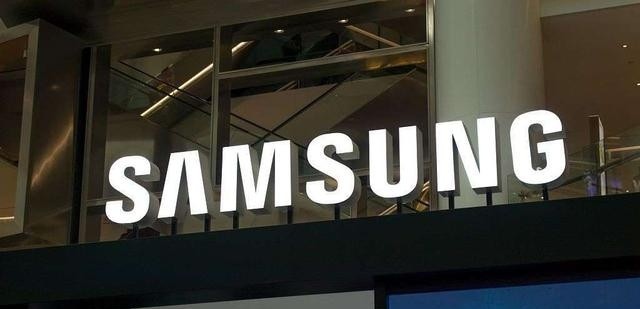 华为|“铁了心”要重返中国市场?国际巨头新消息,华为要被乘虚而入?