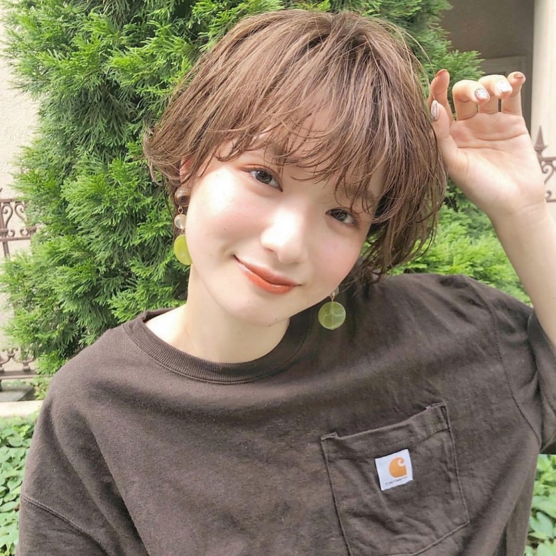 首饰 整容级剪发日本大热，耳下2公分短发适合脸型、造型变化一篇总结