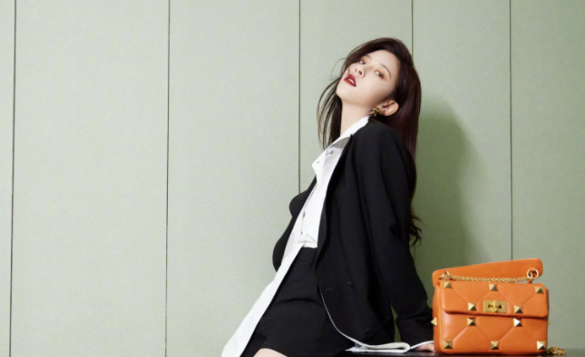 佟大为|宋妍霏：私自加戏，即兴多扇搭档一巴掌，曾让佟大为发飙让她滚蛋