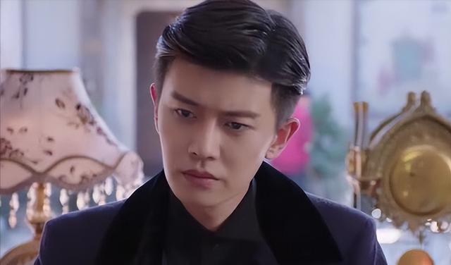 请君|《请君》看到阿鑫三次助攻成功,才明白陆炎对于登登早已动了情