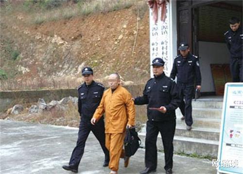 浙江76岁高僧与情人幽会,发生争执后失手将情人捂死,被判刑6年