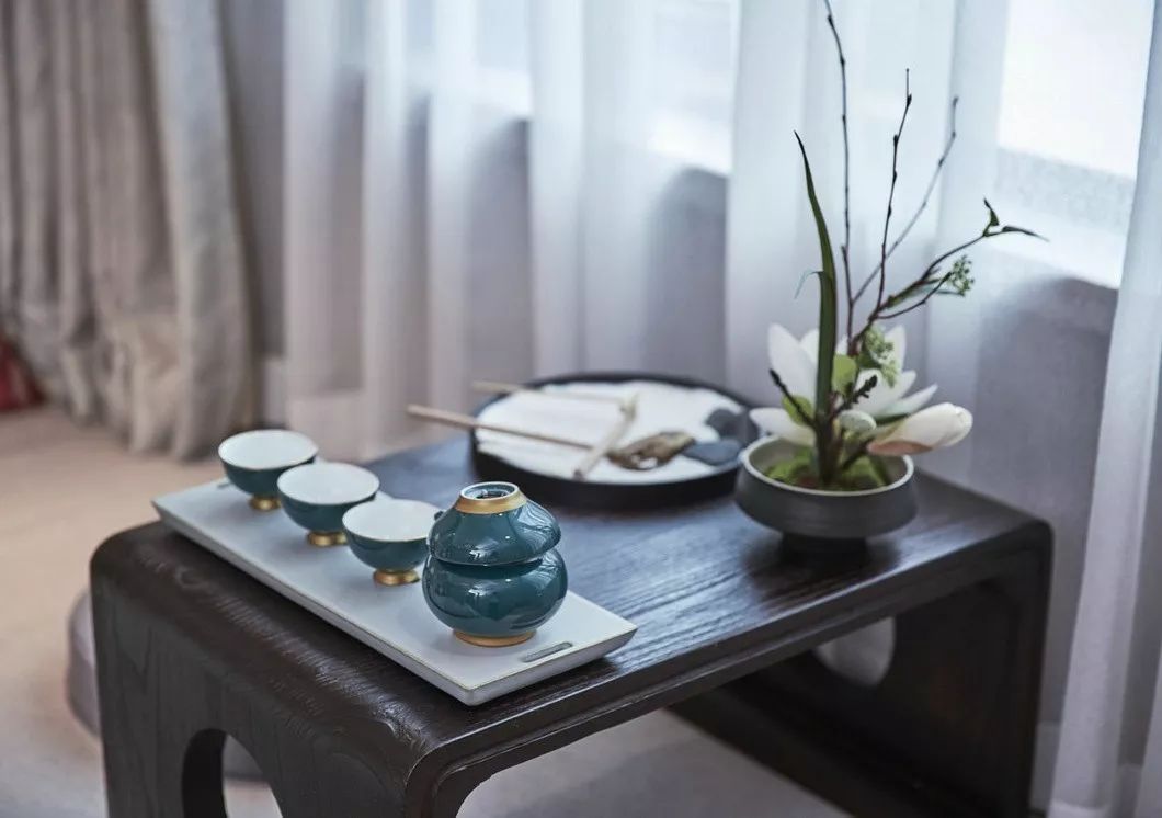 有格调而不显压抑的文化意蕴,轻奢新中式为什么流行?