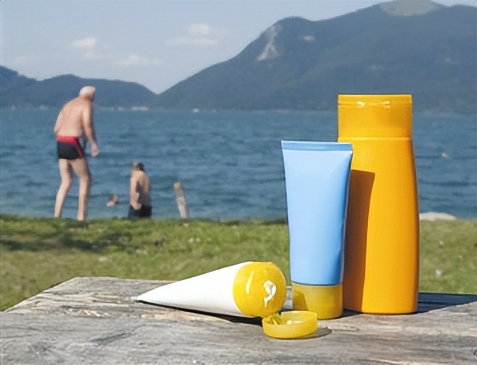 如何区分防晒霜要不要卸妆,一起来看看吧