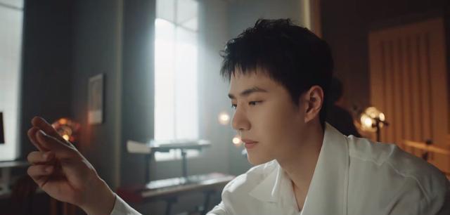 王一博|王一博的尴尬不是流量，而是来自于那些努力没天分人的对比