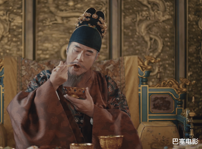 标致|《尚食》开播，一水的槽点，这样的吴谨言就别说“标致”了吧