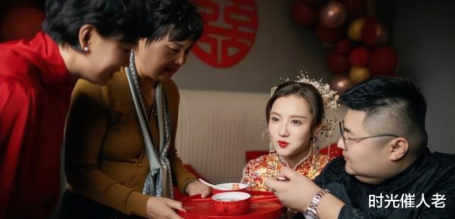 网红猴哥结婚13天就毁约？半夜偷吃被抓包，网友：建议去切胃