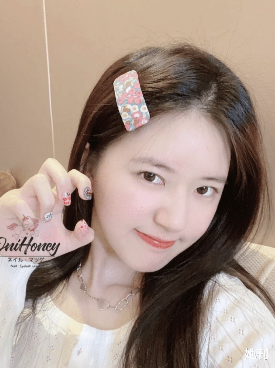 美甲 全网都在夸杨幂这个照片美,开春爆款已经预定