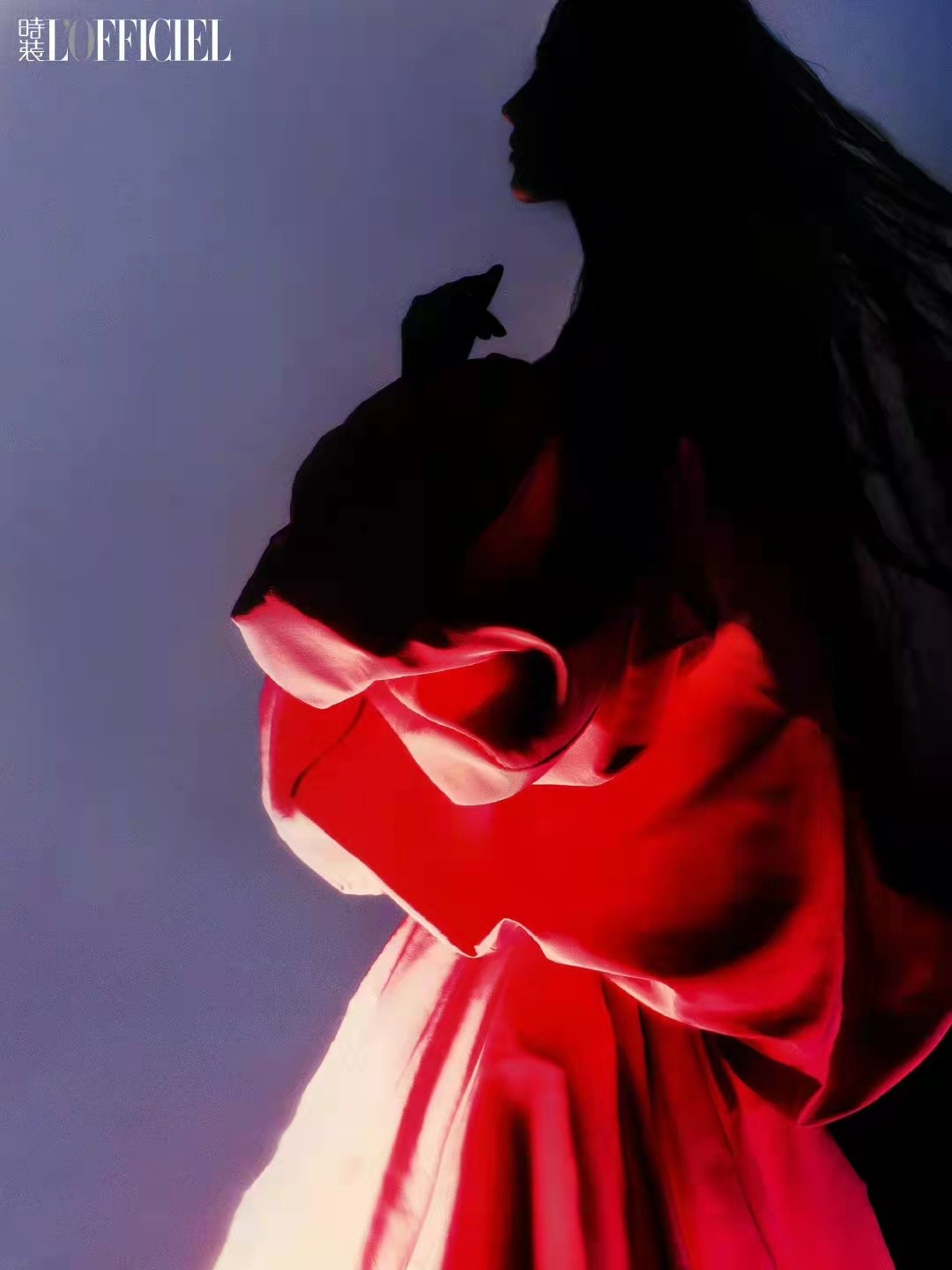 景甜|景甜新时尚大片曝光！穿碎钻裙化名伶妆造型封神，真不愧是富贵花