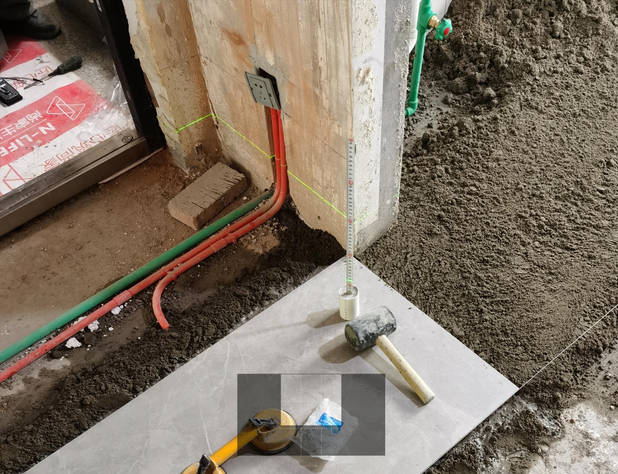 想把地砖铺好,铺贴方法很重要,3个步骤是其中的关键