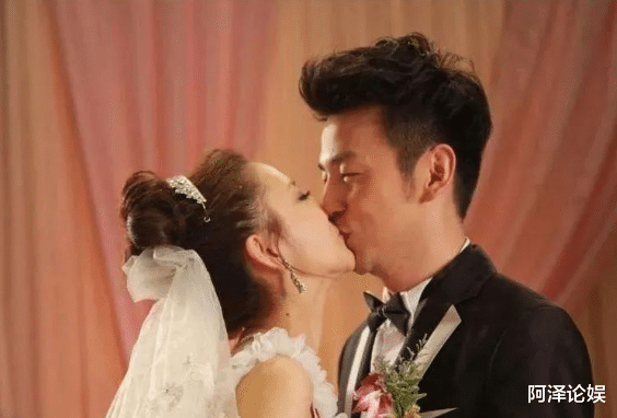 雷佳音|“娶了”殷桃后，又与袁泉“谈恋爱”，2022年他终于要崛起了吗？