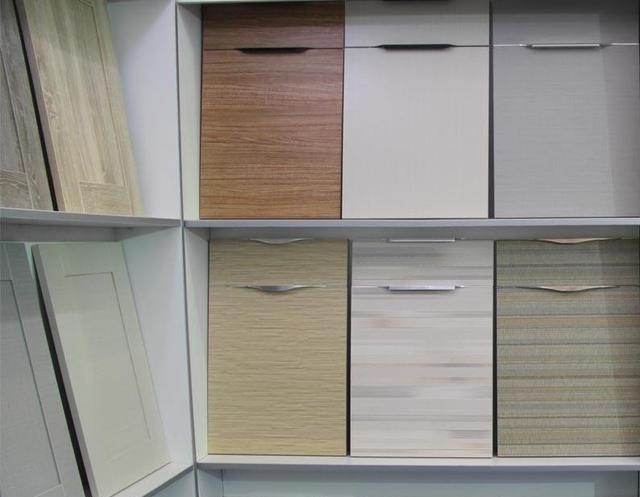 橱柜和衣柜柜门有哪些?柜门板材怎么选?有哪些优缺点?