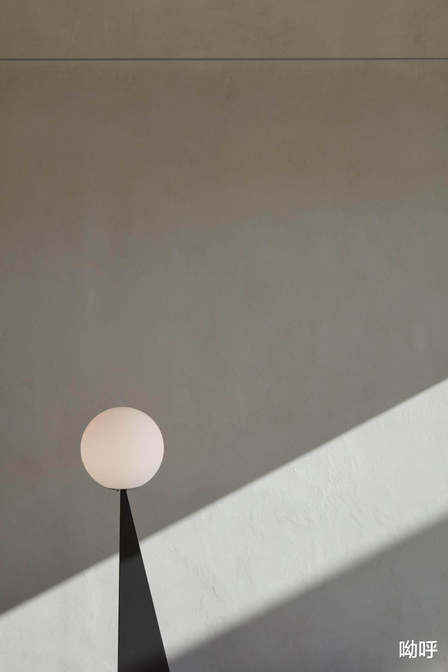 VSHD DESIGN丨迪拜极简咖啡吧