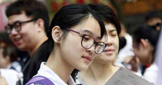 大学|2022年高考“大变动”，部分考生或和高考无缘，成绩好也没用