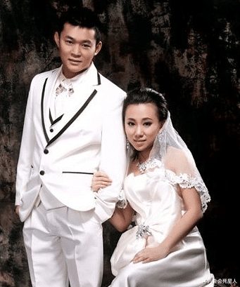 文咏珊|从小沈阳到亲闺女，细数赵本山背后那些不争气的“拖油瓶”们