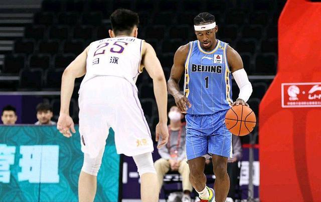 CBA消息：西热骂李楠真相曝光首钢裁掉2分外援王骁辉毁掉4双悍将