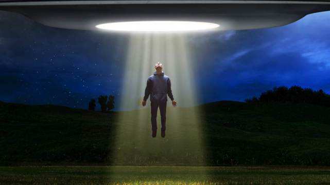 美国男子声称曾被外星人绑架过两位数,而且还画出了星际旅行图