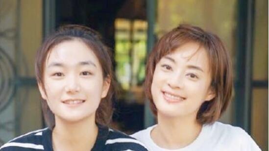 孙俪|孙俪同父异母妹妹素颜照曝光，21岁青春洋溢颜值高