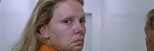 查理兹·塞隆|曾经的“全球10大女神”现状:有人美貌翻车,有人连房租也交不起