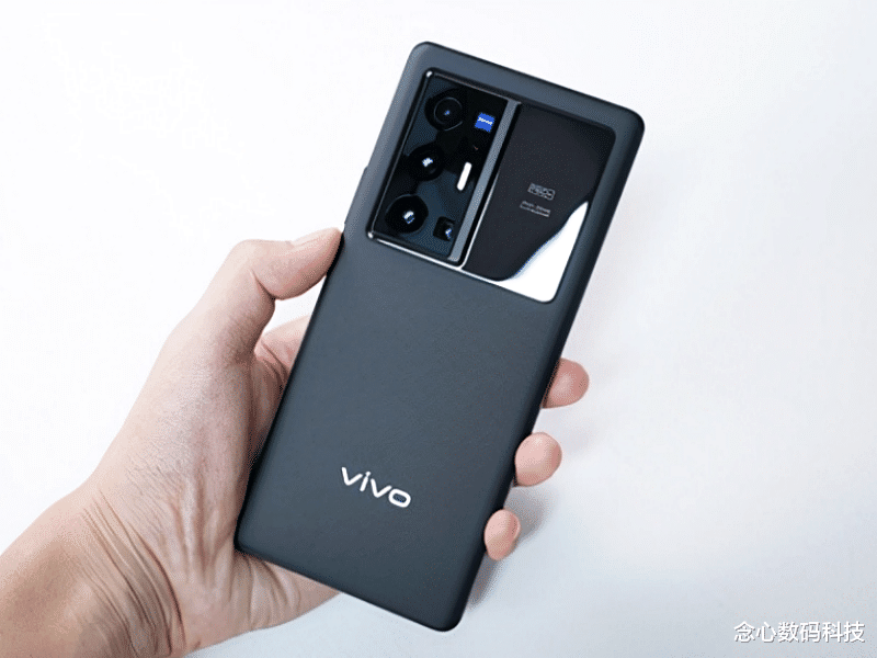 iPhone|目前非常值得买的三款手机,堪称三大系统的代表作,你更喜欢哪款