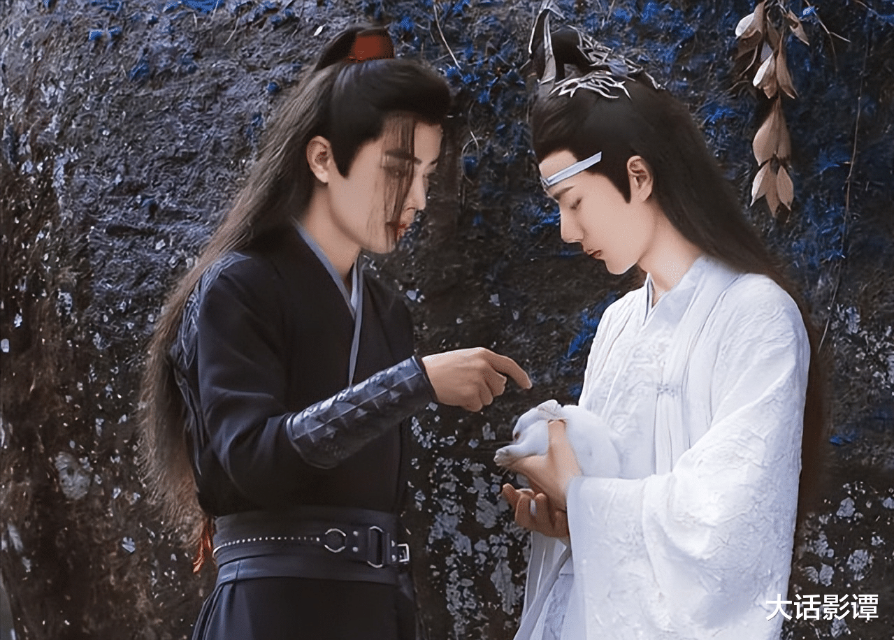 赵露思|竹已热门小说《偷偷藏不住》影视化，拟邀主演肖战赵露思让人期待