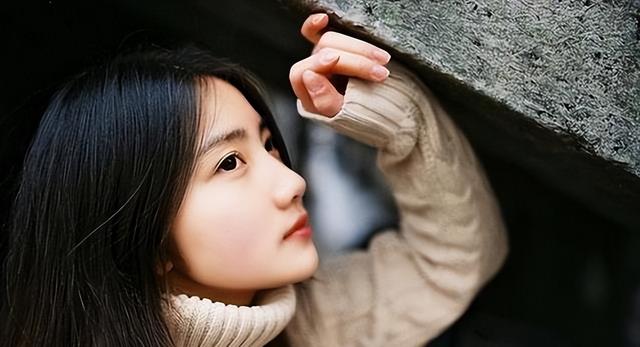 案例:女学生野泳时被打昏,醒来后发现身处工地,身上隐隐作痛