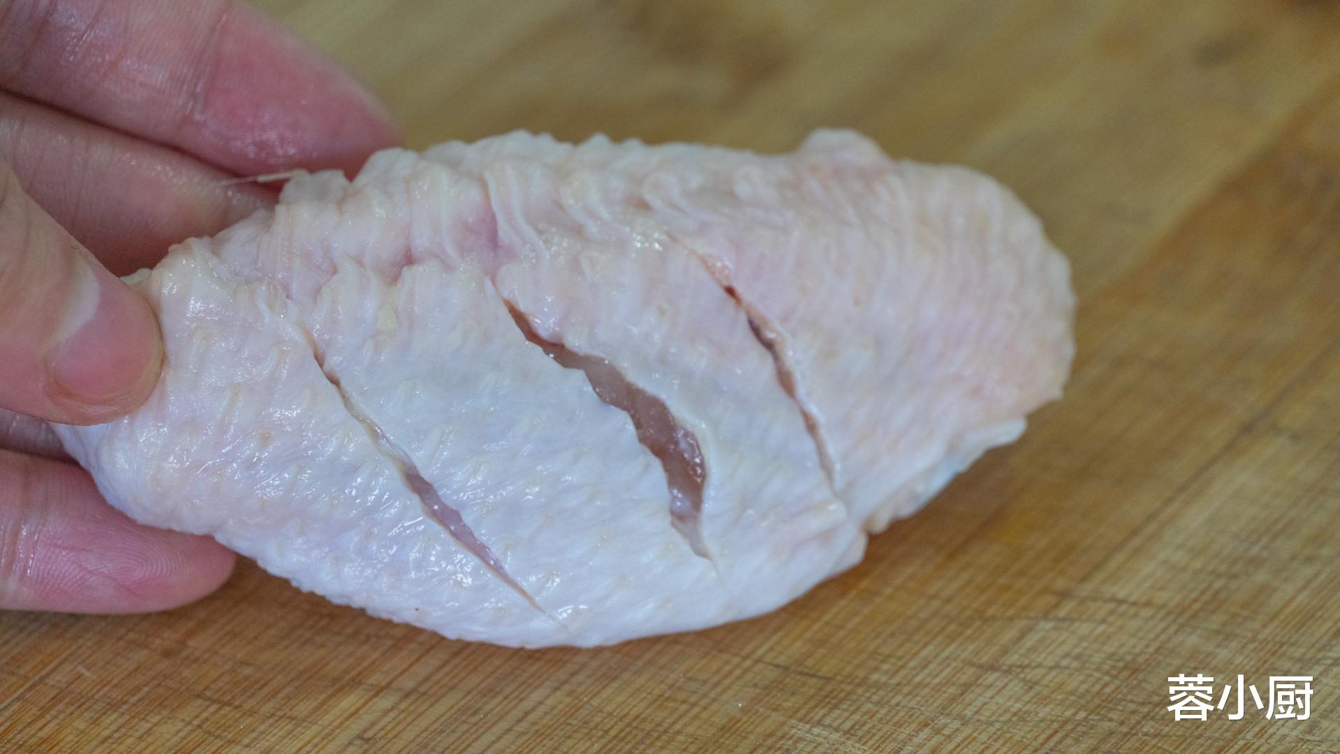 秋日进补要忌嘴,小心伤脾胃!提醒:少吃姜和桂圆,多吃6样才对