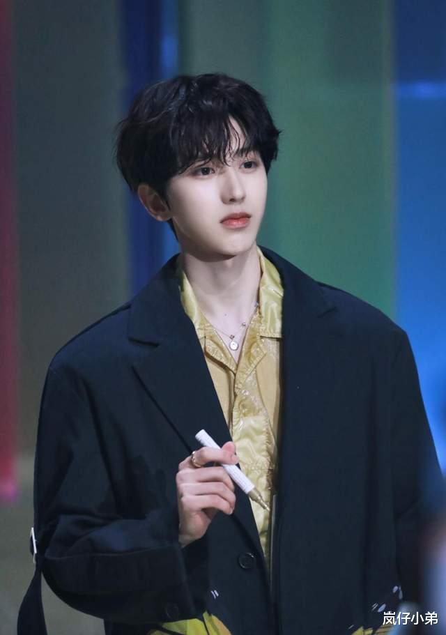 宋雨琦|《跑男》第十季常驻阵容名单曝光,蔡徐坤回归,宋雨琦替代者公布!