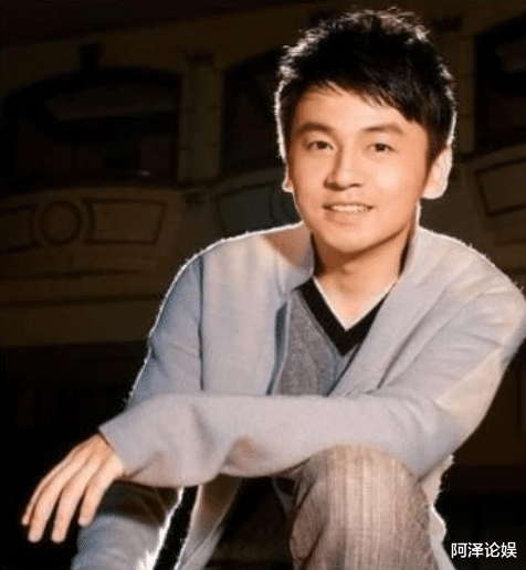 雷佳音|“娶了”殷桃后，又与袁泉“谈恋爱”，2022年他终于要崛起了吗？