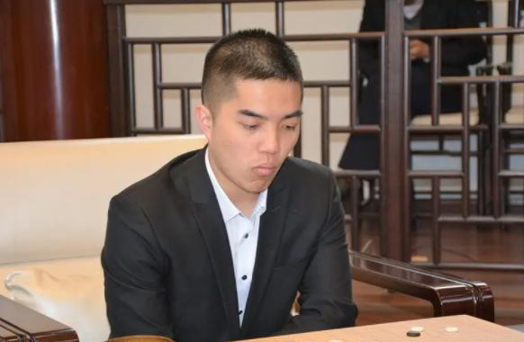 图雷|强强对决！中韩对抗赛谢科今晚迎战韩第一人申真谞！