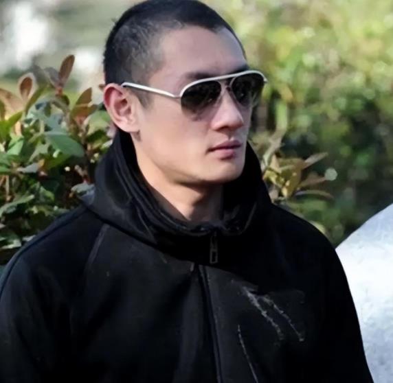 |李钰离世13年后，汪雨的痴情让人泪目