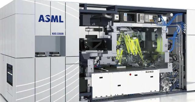 阿斯麦尔|外媒：ASML开启了出货新局面